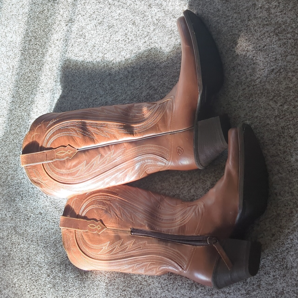 ABILENE WESTERN BOOTSTYLE# 10040290SIZE 10WIDTH B MEDIUMCOLOR LIGHT TAN